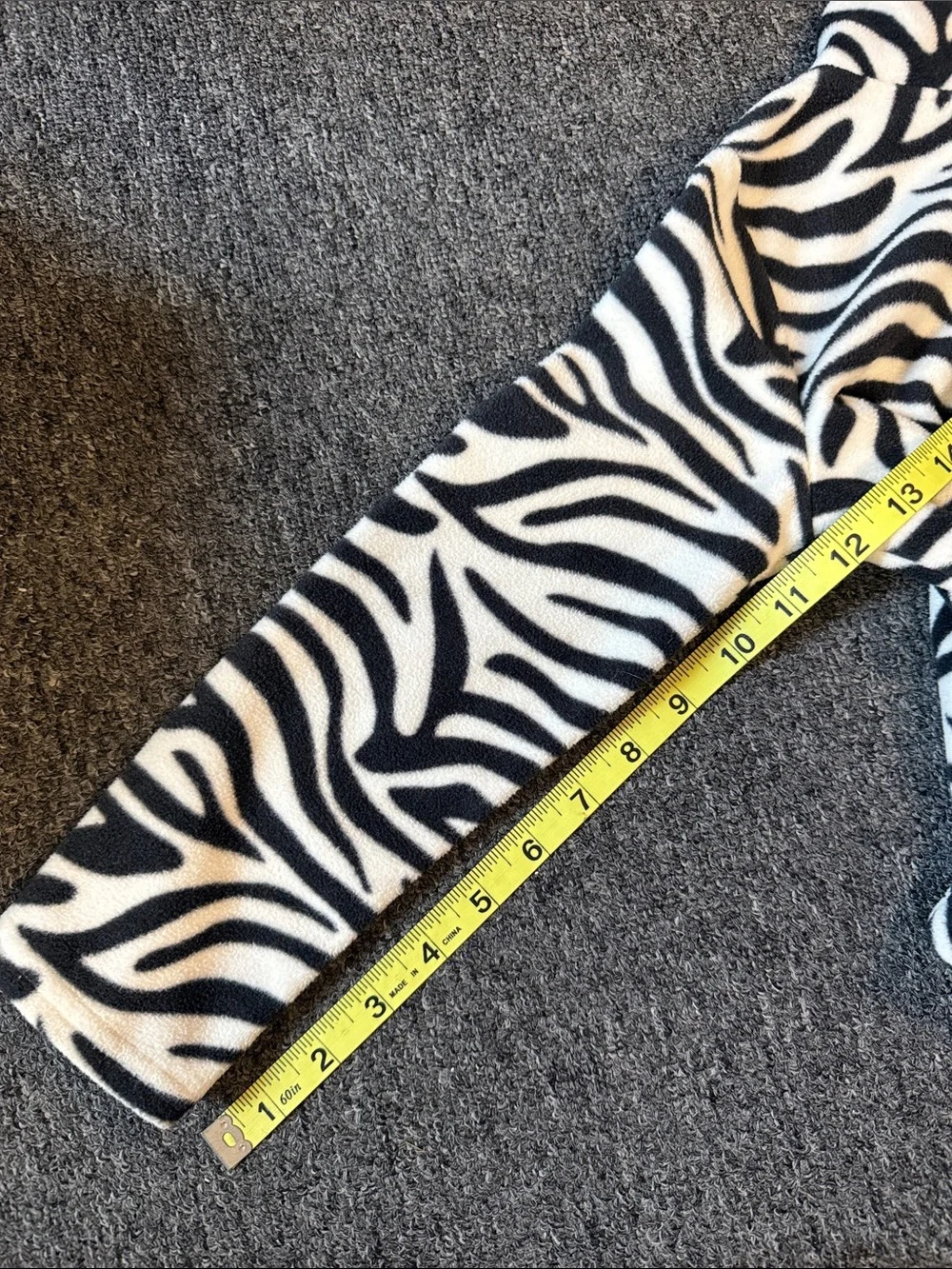 Carters zebra print fleece size 5